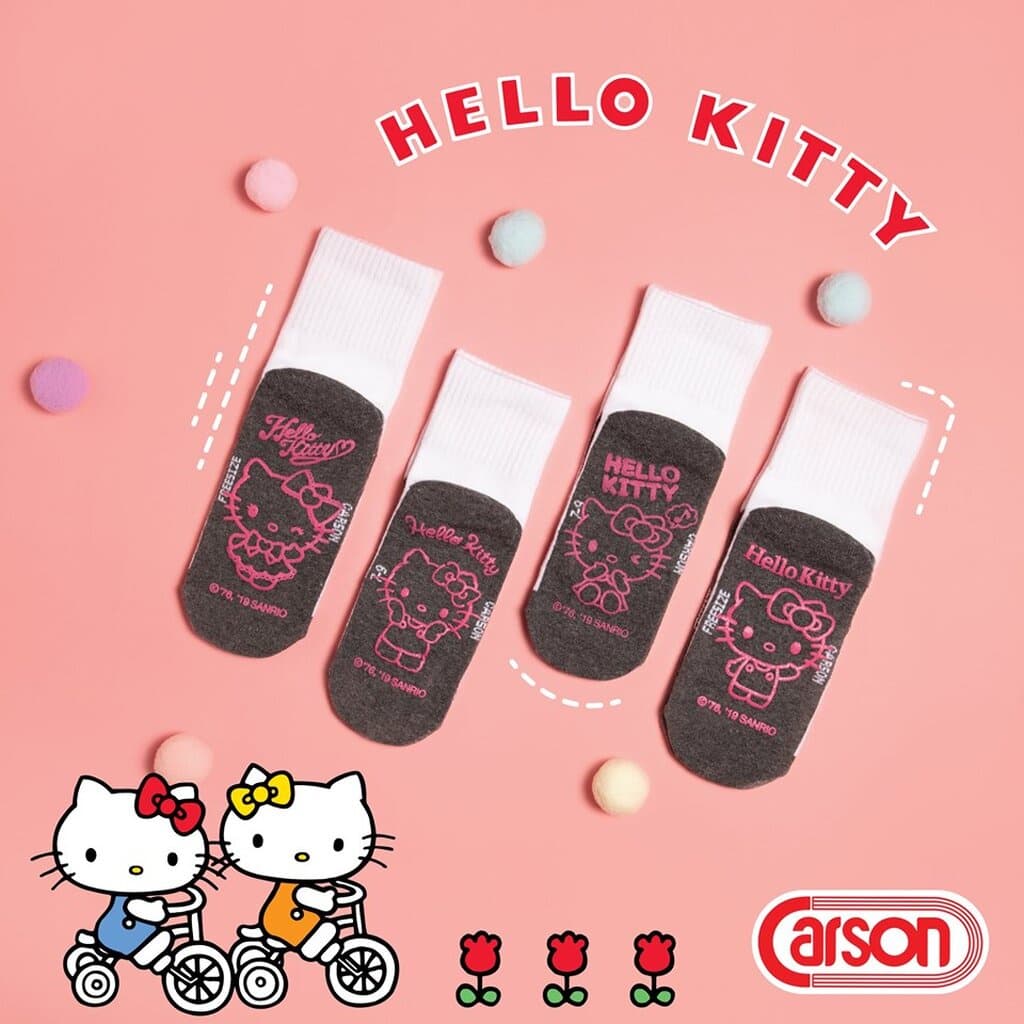 Carson ถุงเท้านักเรียนคาร์สัน ลายกันลื่น Hello Kitty ลิขสิทธิ์แท้ พื้นกันลื่นชมพู รูปที่ 1