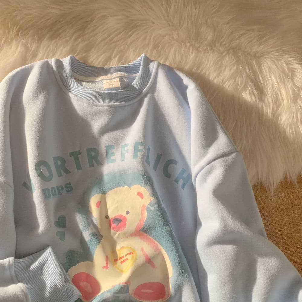 SHINee11 เสื้อกันหนาว ผ้าสำลีนิ่มค่ะ สีหวานสวย น่ารักดี ใส่แล้วลุคฟีลเกาหลีเว่อ สินค้าตรงปก สวยมากค่ะ รูปที่ 3