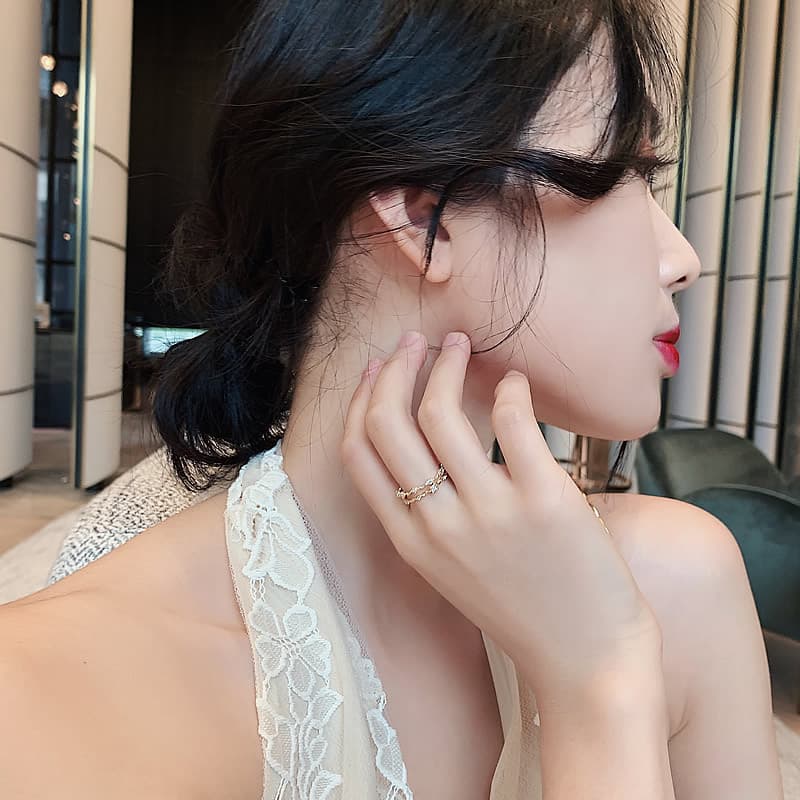 แหวนแฟชั่น สร้อยข้อมือ เปิดนิ้วชี้ ระดับสูง หรูหรา ดีไซน์มินิมอล สําหรับผู้หญิง รูปที่ 6