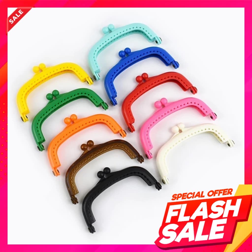เดือนหน้าขึ้นราคา!! ปากกระเป๋าปิ๊กแป๊กพลาสติก ปิ๊กแป๊ก สีสดใส ครบทุกสี 8.5ซม. เนื้อพลาสติกอย่างดี ไม่บาง รูปที่ 1