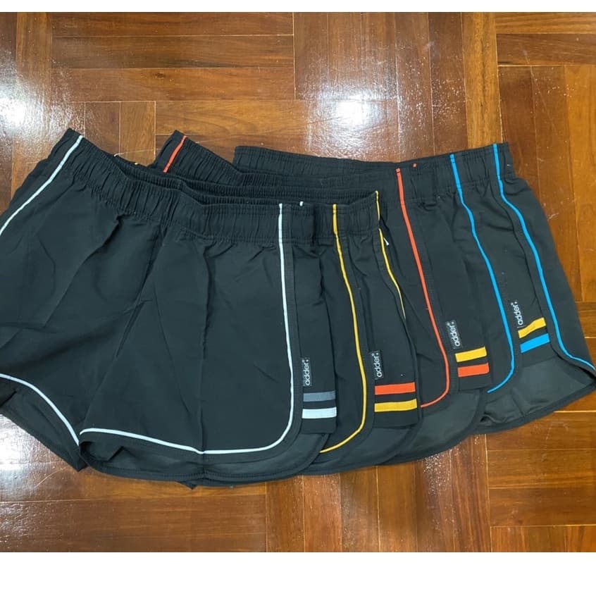 Easywears 170 สินค้าใหม่ กางเกงขาสั้น ใส่อยู่บ้าน ออกกำลังกาย ขาเว้า ตัดข้างสองสี รูปที่ 2