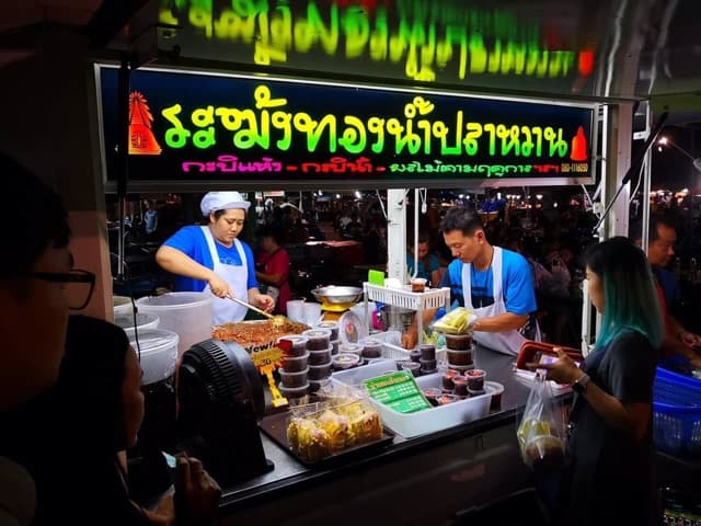 ระฆังทองน้ำปลาหวาน องค์พระปฐมเจดีย์ รูปที่ 8