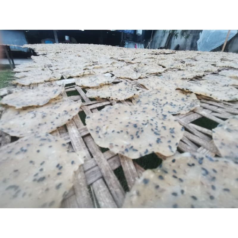 ข้าวเกรียบ​งา​มะพร้าว​ 5​ มัด​ 35 แผ่น​ งาแน่นๆ รูปที่ 5