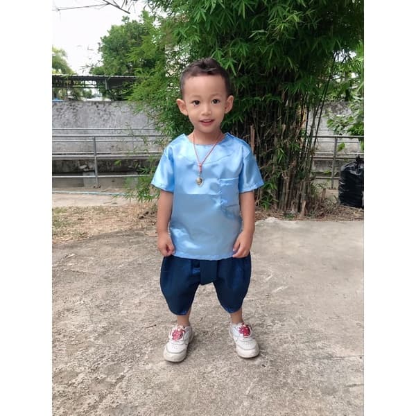 ชุดไทยเด็ก รุ่นเสื้อผ้ามันคอกลม โจงผ้าไหมยกดอก ไม่รวมผ้าคาดเอว รูปที่ 1