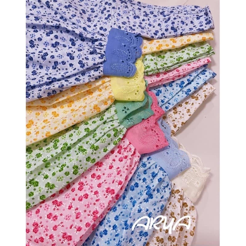 เสื้อคอกระเช้า คละลาย 1ออเดอร์ต่อ1ตัว ผ้าcotton ลายดอกมีกระเป๋า2ข้างเป็นซิบ1ข้างแต่งคอลูกไม้ รูปที่ 6