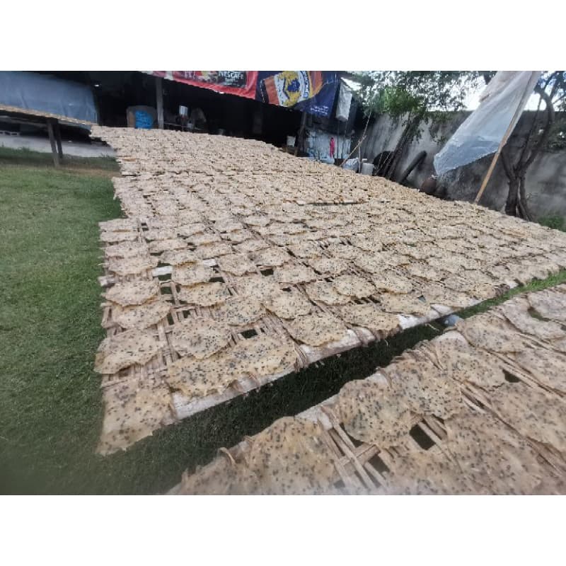 ข้าวเกรียบ​งา​มะพร้าว​ 5​ มัด​ 35 แผ่น​ งาแน่นๆ รูปที่ 6