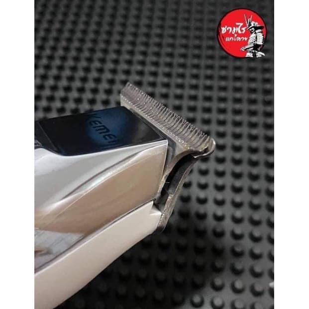 KEMEI​ KM-5027ปัตตาเลี่ยนกันขอบ​แกะลาย​ มาพร้อมหน้าจอLED​ปรับความแรงได้3ระดับ​ลับคม​แต่งบาง​เซาะร่องฟัน​พร้อมใช้งาน รูปที่ 4