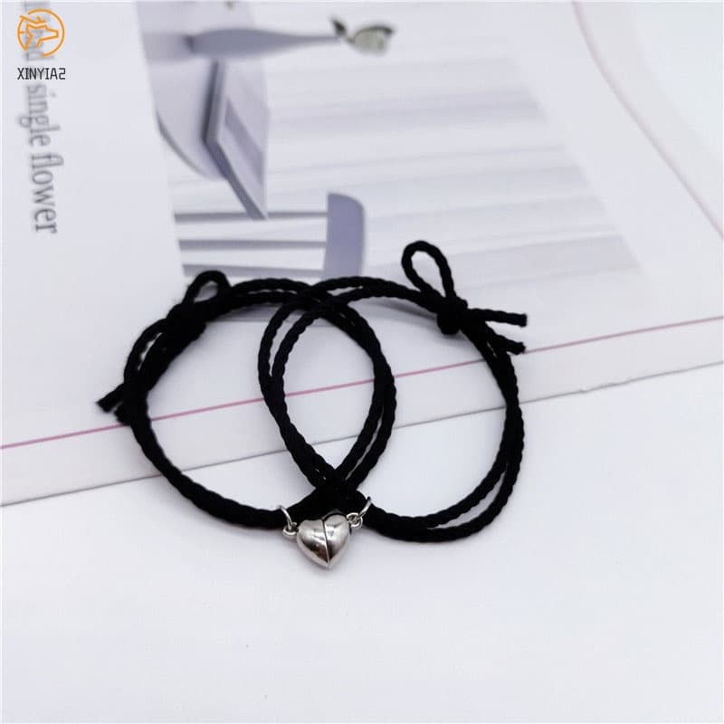 2 ชิ้นสร้อยข้อมือคู่จี้แม่เหล็ก คู่สร้างสรรค์เสน่ห์เครื่องประดับคนรักของขวัญ/คู่แม่เหล็กทอ รูปที่ 5