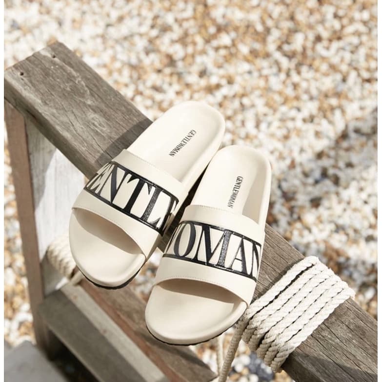 รองเท้า Gentlewoman GW Slippers รูปที่ 1