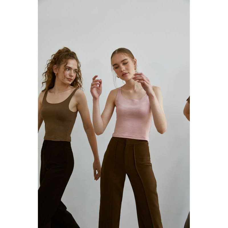 maison KEEPS | You Cropped Tank Top | เสื้อคล้ามครอป คอยู รูปที่ 5