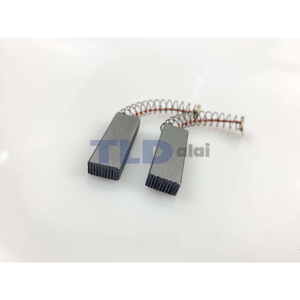 แปรงถ่านเครื่องดูดฝุ่น รหัส #004 ขนาด 6x11x30 mm. ใช้กับเครื่องดูดฝุ่นทั่วไป โดยเทียบจากขนาด (ถ่านมอเตอร์เครื่องด... รูปที่ 3