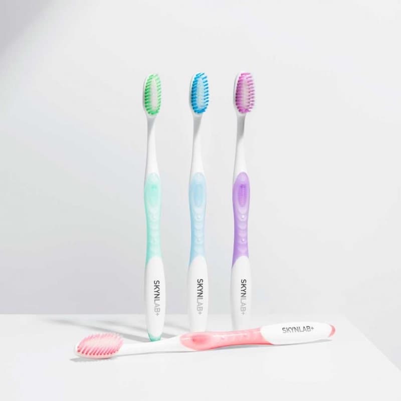 SKYNLAB แปรงสีฟันพรีเมี่ยมสลิมซอฟท์ แพ็ค 4ชิ้น คละสี สกินแล็บ รูปที่ 5