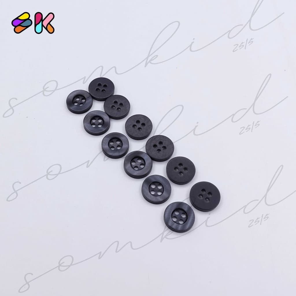 somkid กระดุมเชิ้ต 4 รูสีขาวและดำ ขอบหนาหน้ามุกเงา ขนาด 11mm แซ็กเครื่องจักรได้ สอยมือได้ รูปที่ 7