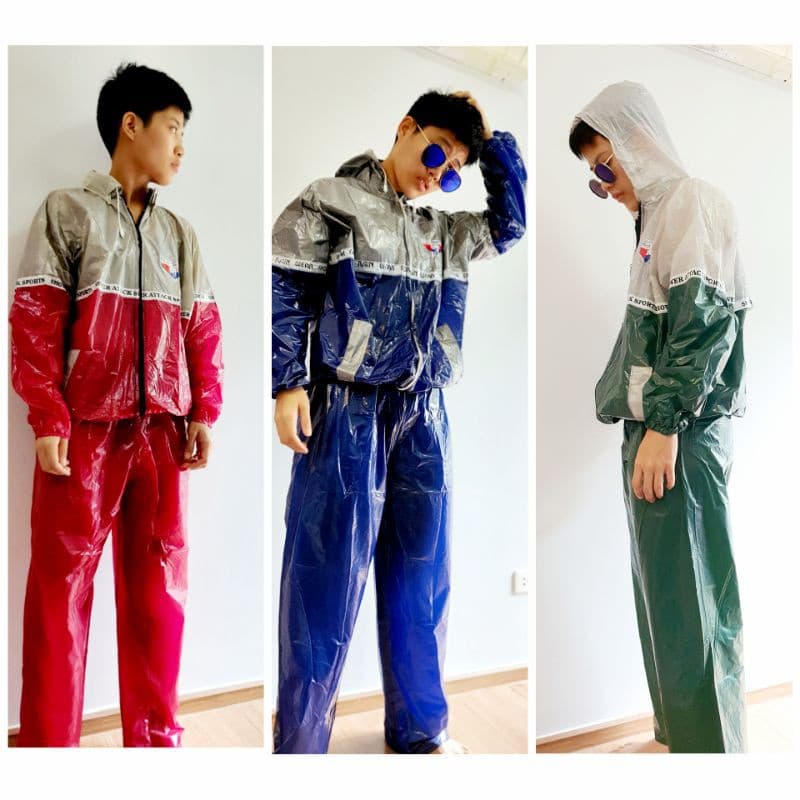 ชุดกันฝน PVC สุดเท่ ฟรีไซส์ เสื้อ+กางเกง ส่งภายใน 24 ชม รูปที่ 1