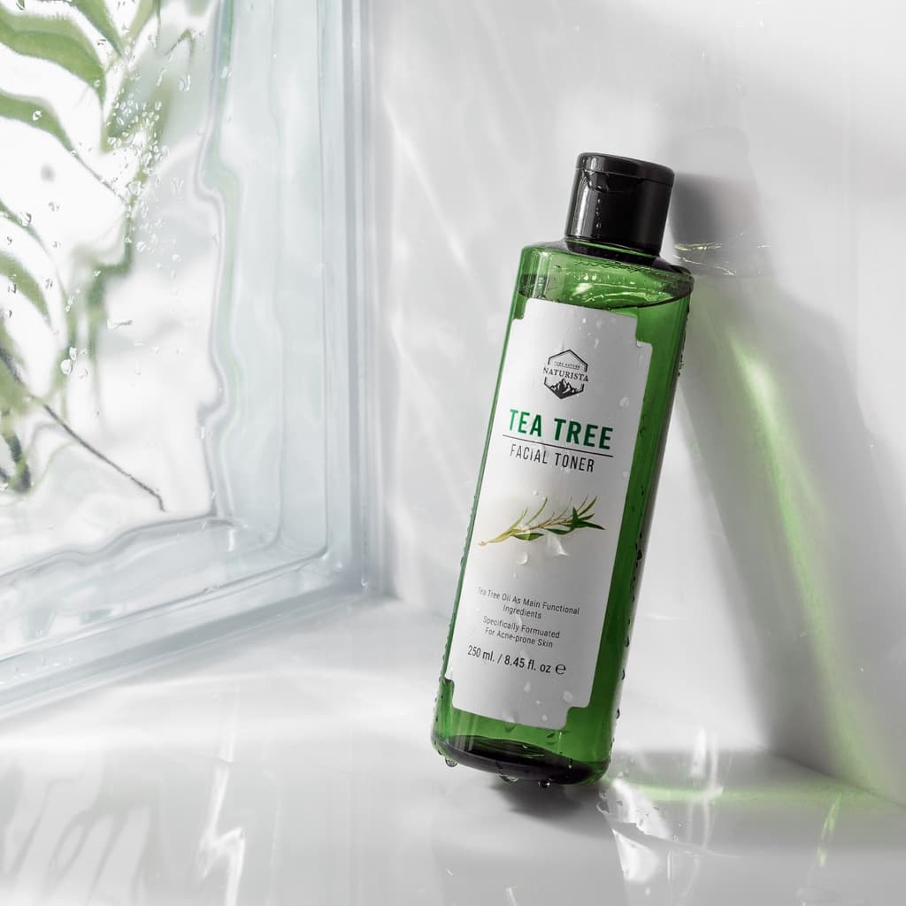 Naturista โทนเนอร์ทีทรี ทำความสะอาดสิ่งตกค้างบนใบหน้าอย่างล้ำลึก Tea Tree Facial Toner 250ml รูปที่ 2