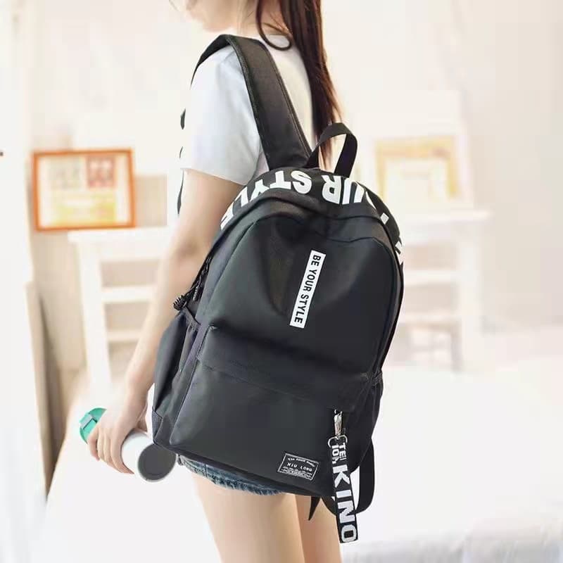 . กระเป๋าเป้ สะพายหลัง กระเป๋าแฟชั่น！！！ส่ง รูปที่ 2