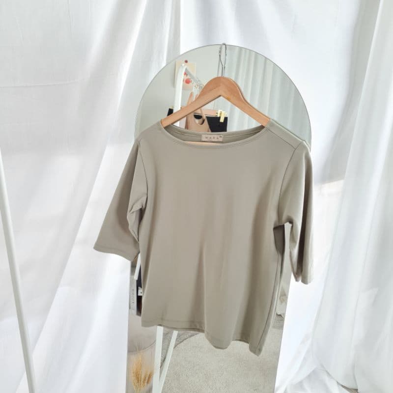 WARA เสื้อคอปาดแขนศอก ผ้า Cotton spandex รูปที่ 4