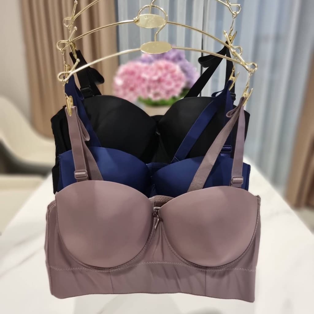 Angel Bra เสื้อในมีโครงทรงเกาะอกครึ่งเต้า สำหรับสาวอวบขนาด 6 ตะขอ ปรับได้ 4 ระดับ รูปที่ 4