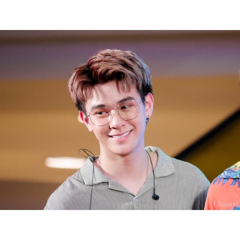แว่นสายตายาวทรงเหลี่ยมแนววินเทจ เลนส์กรองแสงสีฟ้า รุ่น 7513 รูปที่ 5