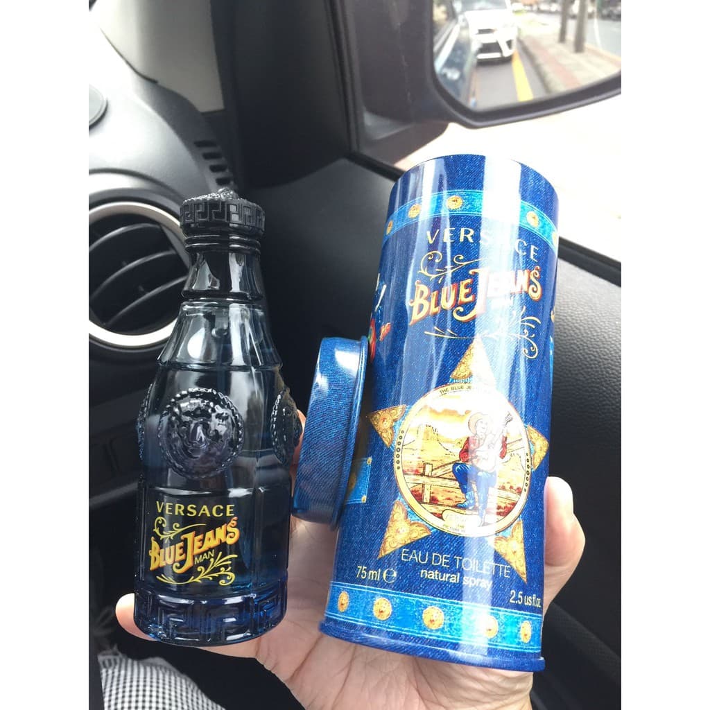 Versace Blue Jeans / Red Jeans EDT 75 ml. รูปที่ 3