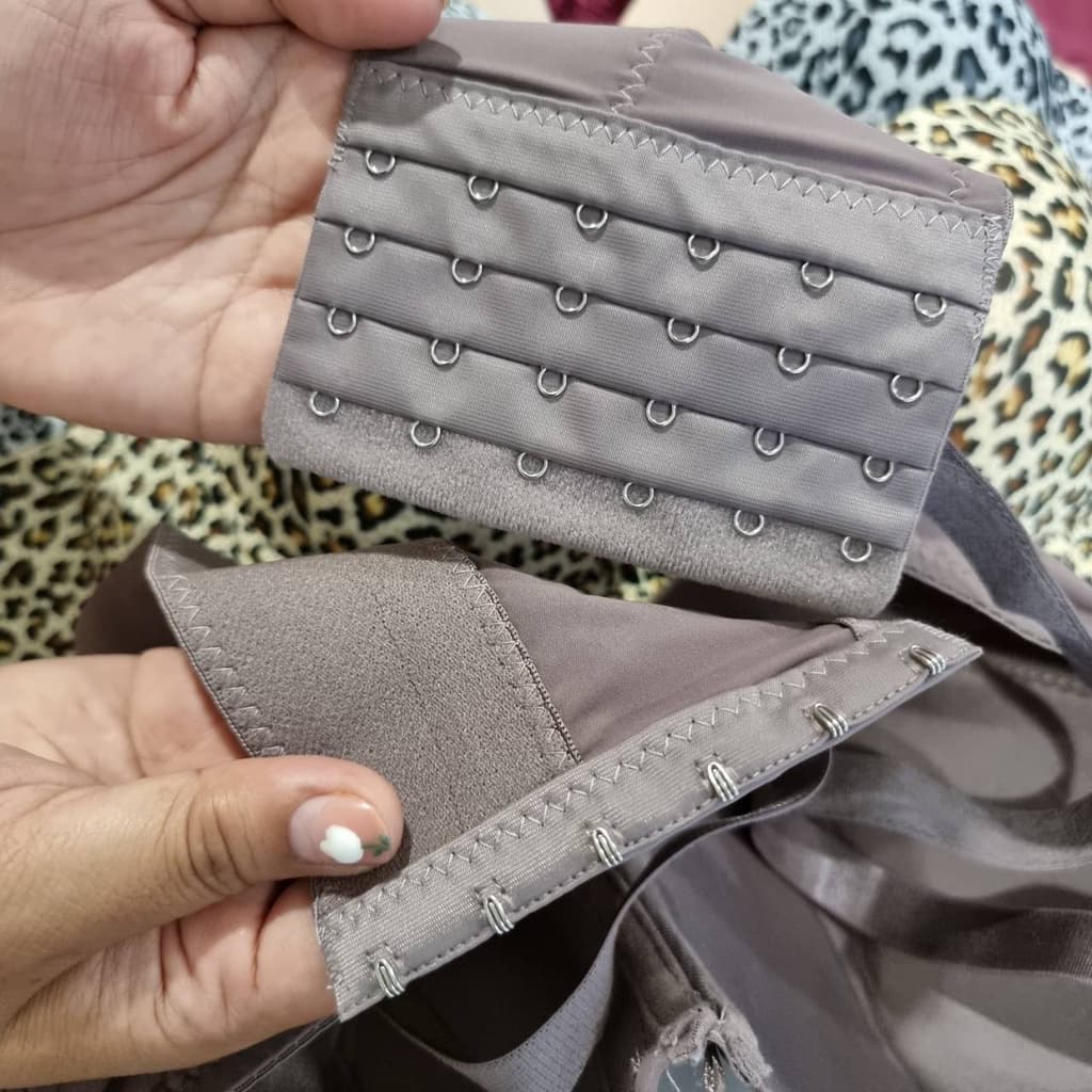 Angel Bra เสื้อในมีโครงทรงเกาะอกครึ่งเต้า สำหรับสาวอวบขนาด 6 ตะขอ ปรับได้ 4 ระดับ รูปที่ 7