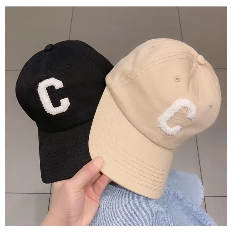 150 หมวกแก๊ปเบสบอลปักลายตัวอักษร C แบบ Lisa ใส่ เหมาะสำหรับผู้ชายและผู้หญิง ไทยใส่กล้อง รูปที่ 7