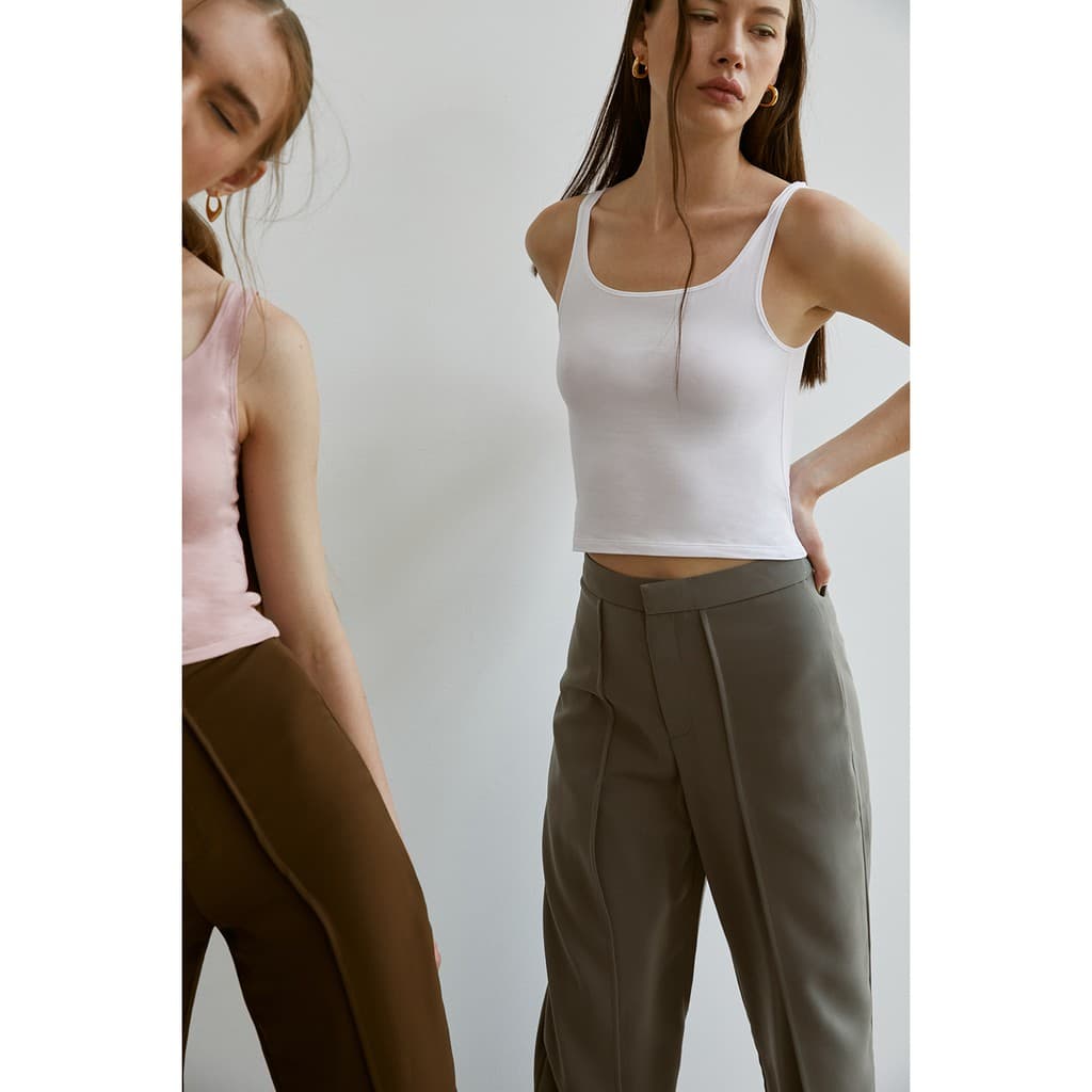 maison KEEPS | You Cropped Tank Top | เสื้อคล้ามครอป คอยู รูปที่ 3