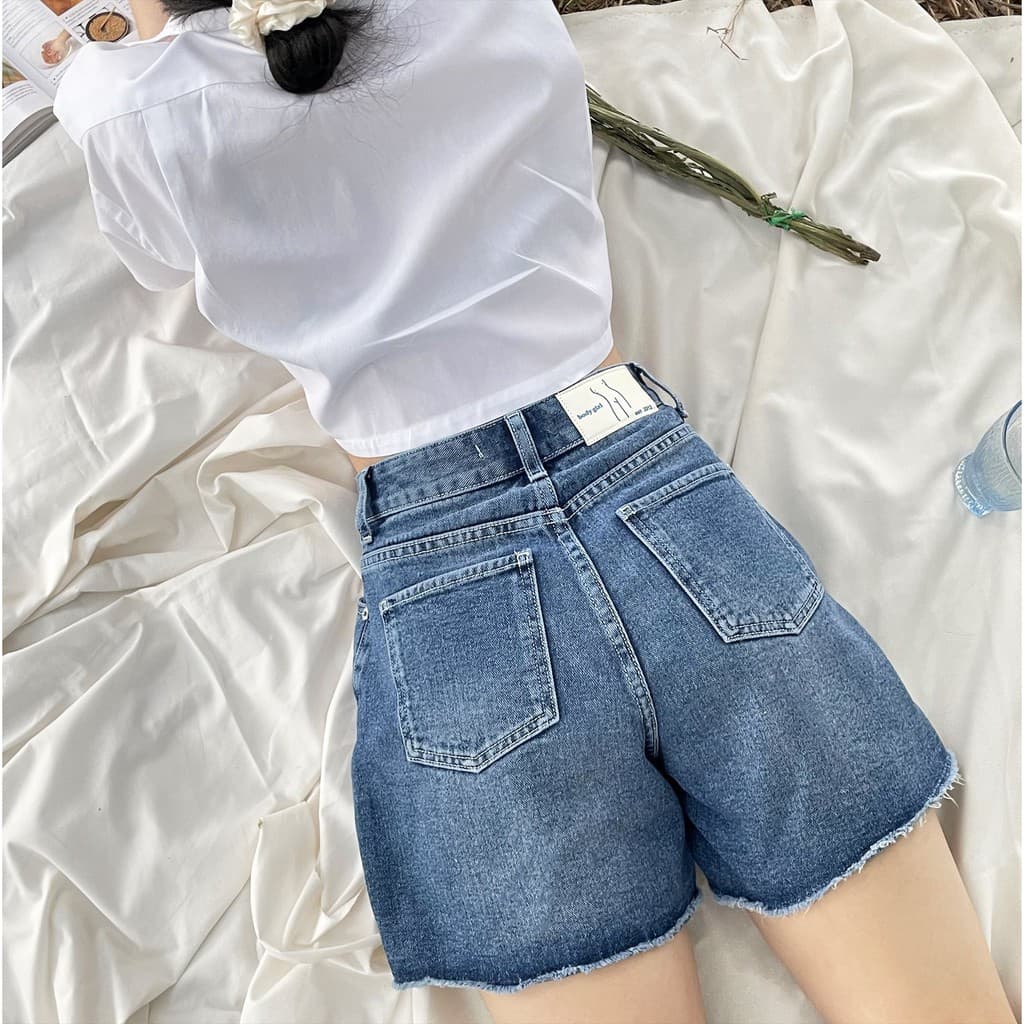 TGDA.CO - กางเกงยีนส์ขาสั้น Body girl รุ่น Olivia shorts รูปที่ 7