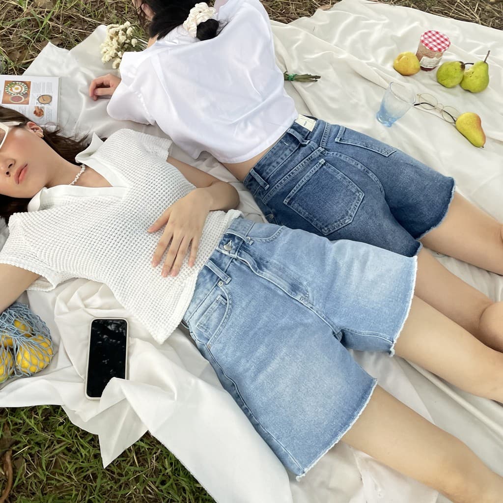 TGDA.CO - กางเกงยีนส์ขาสั้น Body girl รุ่น Olivia shorts รูปที่ 1