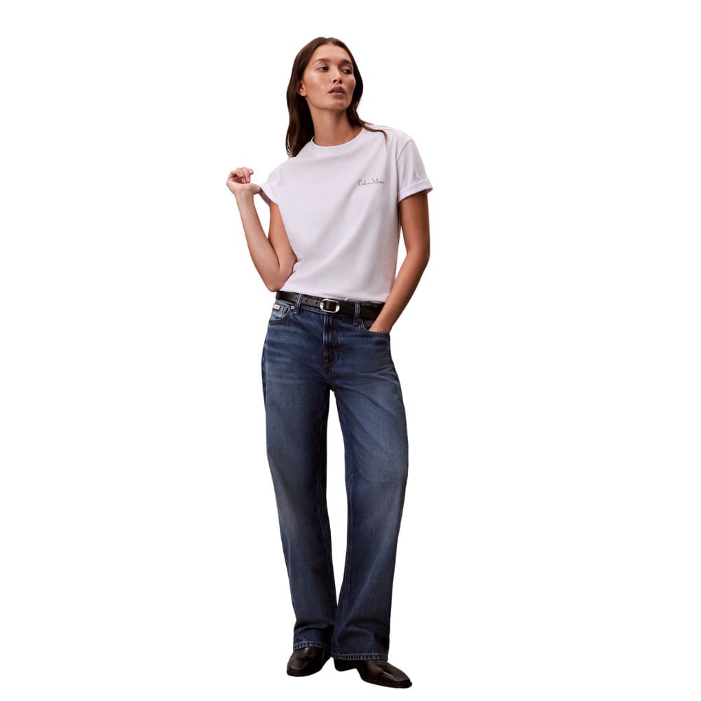 CALVIN KLEIN เสื้อยืดคอกลมแขนสั้นผู้หญิง Small Script Logo ทรง Regular รุ่น 47E809G YAA-สีขาว รูปที่ 7