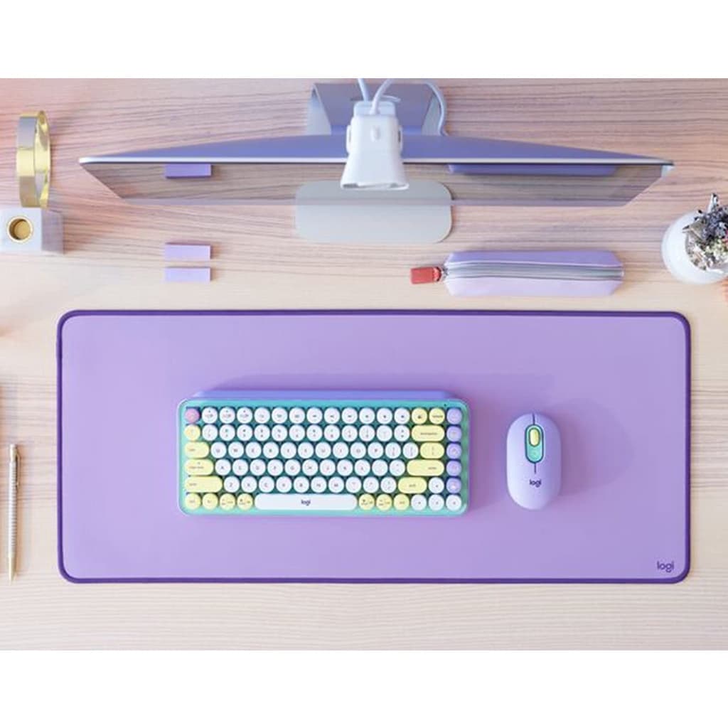 แผ่นรองเมาส์LOGITECH Desk Mat / Mouse Pad Studio Series สบายมือพร้อมฐานกันลื่นและดีไซน์กันน้ำหก หลากหลายสีสั รูปที่ 3