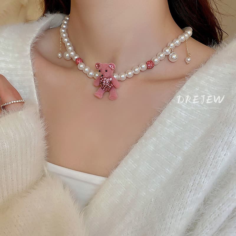 DREJEW สร้อยคอโซ่ จี้หมีน่ารัก ประดับไข่มุกน้ําจืด แฟชั่นสไตล์เกาหลี สําหรับผู้หญิง รูปที่ 5