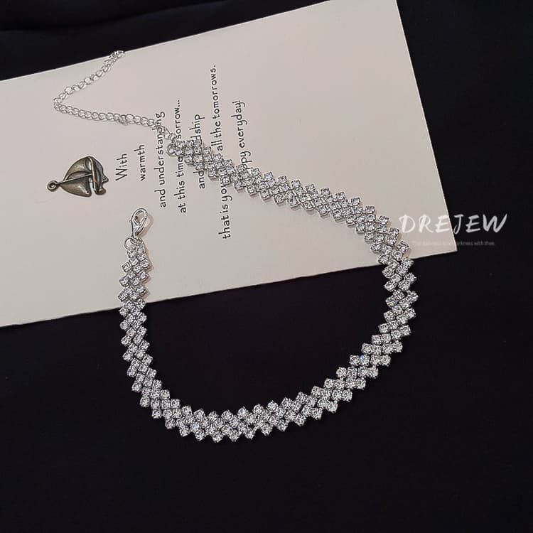 DREJEW สร้อยคอโช้คเกอร์ ประดับเพชร เต็มรูปแบบ เรียบง่าย ญี่ปุ่น เกาหลี อิทธิพล ไม่ซ้ําใคร ไหปลาร้าโซ่ สร้อยคอแฟชั่น สร้อยคอ รูปที่ 3