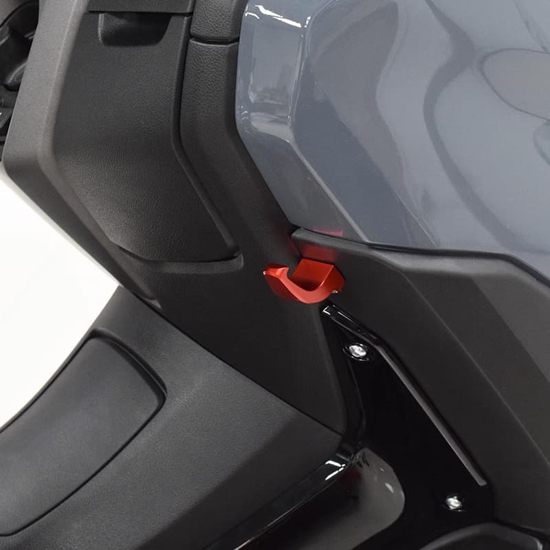 ตะขอแขวนหมวกกันน็อค โลหะผสม CNC สําหรับรถจักรยานยนต์ YAMAHA NMAX 155 NMAX V2 2020-2024 รูปที่ 3