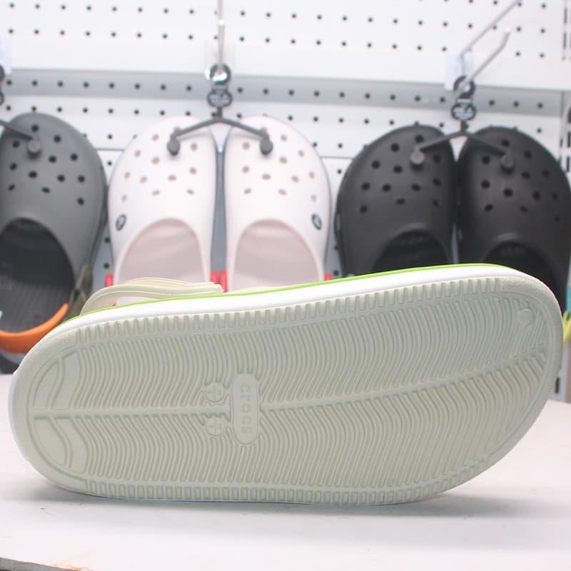 Croc s รองเท้าผู้ชายต้นฉบับ 100% รองเท้าแตะผู้หญิงขนาดบวก 208371 รูปที่ 6