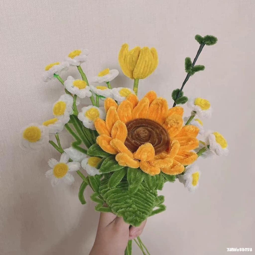 สินค้า ลวดกำมะหยี่ DIY แยกสี สร้างสรรค์งานประดิษฐ์ต่างๆ สำหรับงานฝีมือ สีสันสดใส สินค้าขายดี รูปที่ 3