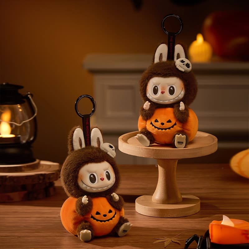 Pop MART Happy Halloween Party Series-Sitting Pumpkin Vinyl Plush Pendant รูปที่ 4