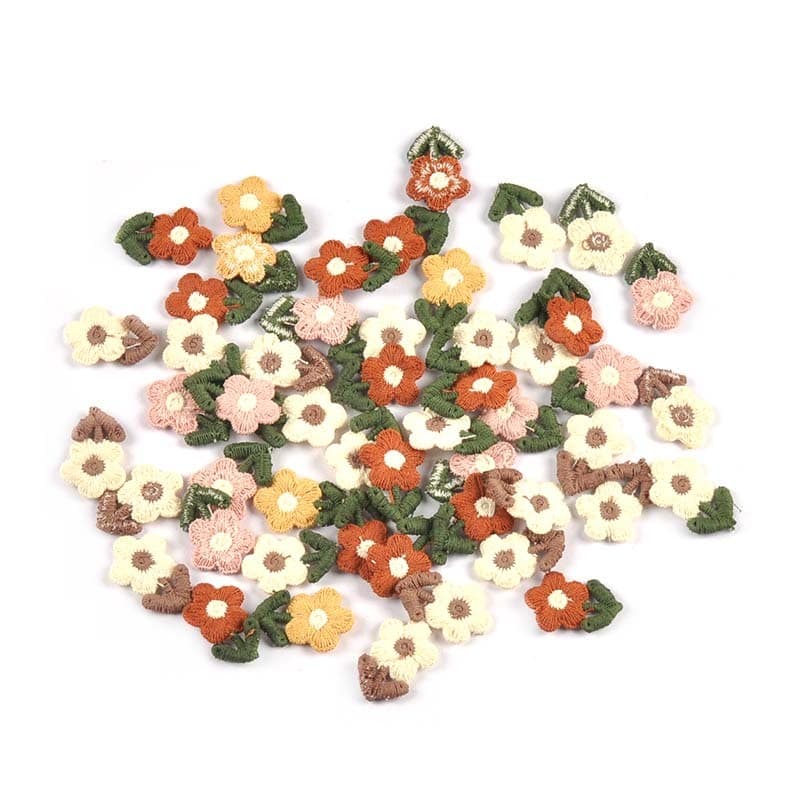20 ชิ้น/ถุง 1.4x2.2 ซม.Multicolor น่ารักดอกไม้แพทช์สําหรับเสื้อผ้าปักเย็บ Accessroies DIY Decor Headwear Appliques CP3768 รูปที่ 4