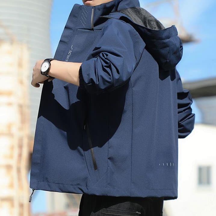 Men Jacket เสื้อแจ็คเก็ตผู้ชายสำหรับเดินป่า กันลม น้ำหนักเบา ระบายอากาศ มีให้เลือก 3 สี M-5XL รูปที่ 3