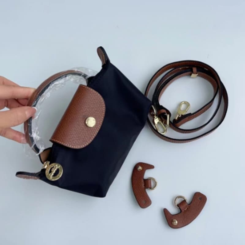 War Horse Womens Mini Bag Handbag Designer Crossbody Dumpling Shoulder Bag รูปที่ 4