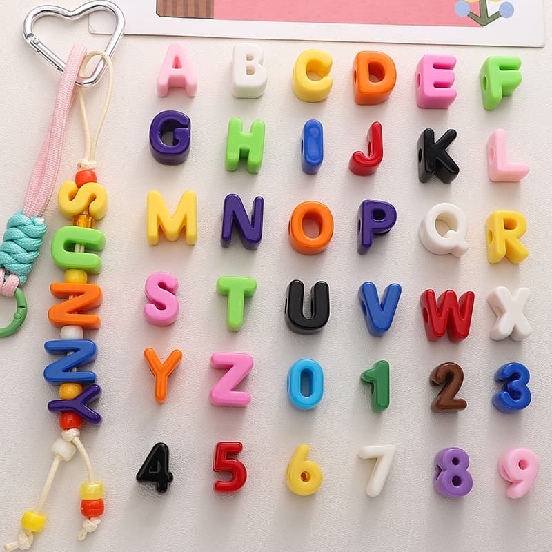 ลูกปัดอะครีลิคตัวอักษร/ตัวเลข 10 ชิ้น สำหรับ DIY สายคล้องมือถือ สายคล้องกระเป๋า ของขวัญ รูปที่ 8
