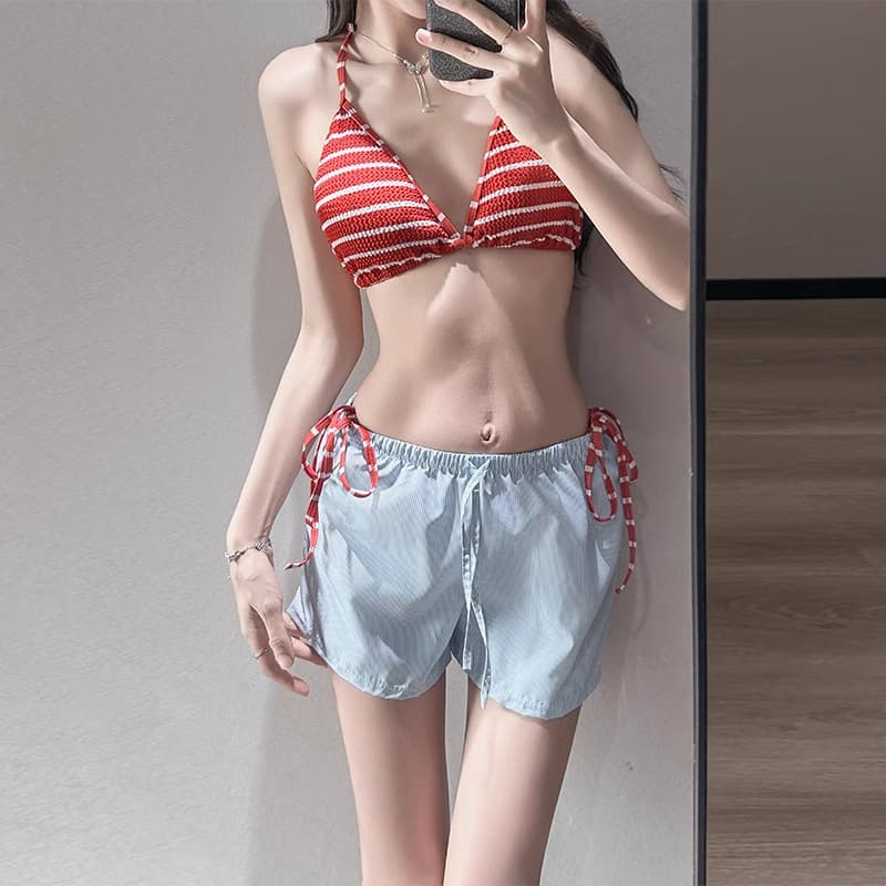 Sunny Beach บิกินี่ 2 ชิ้น ชุดว่ายน้ำเซ็กซี่ ชุดว่ายน้ำเกาหลี ผ้าใส่สบาย ลายทาง เหมาะกับไปทะเล รูปที่ 2