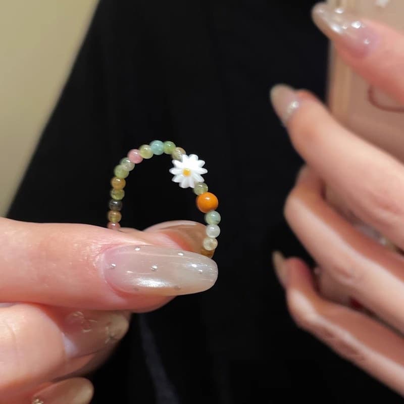 สร้อยข้อมือและแหวนดอกไม้ลูกปัดสีสันสดใส ออกแบบเฉพาะสำหรับผู้หญิง หรูหราและสวยงาม รูปที่ 8