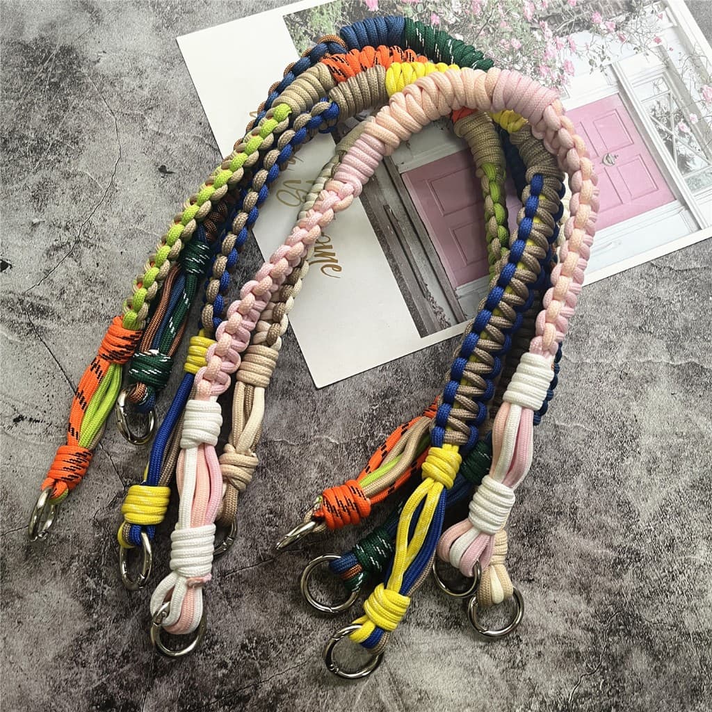สายรัดกระเป๋าแฮนด์เมดสำหรับผู้หญิง พร้อมสายสะพาย และเชือกกำหนดเอง สีผสม-match เพิ่มความสวยงามให้กระเป๋าของคุณ รูปที่ 1
