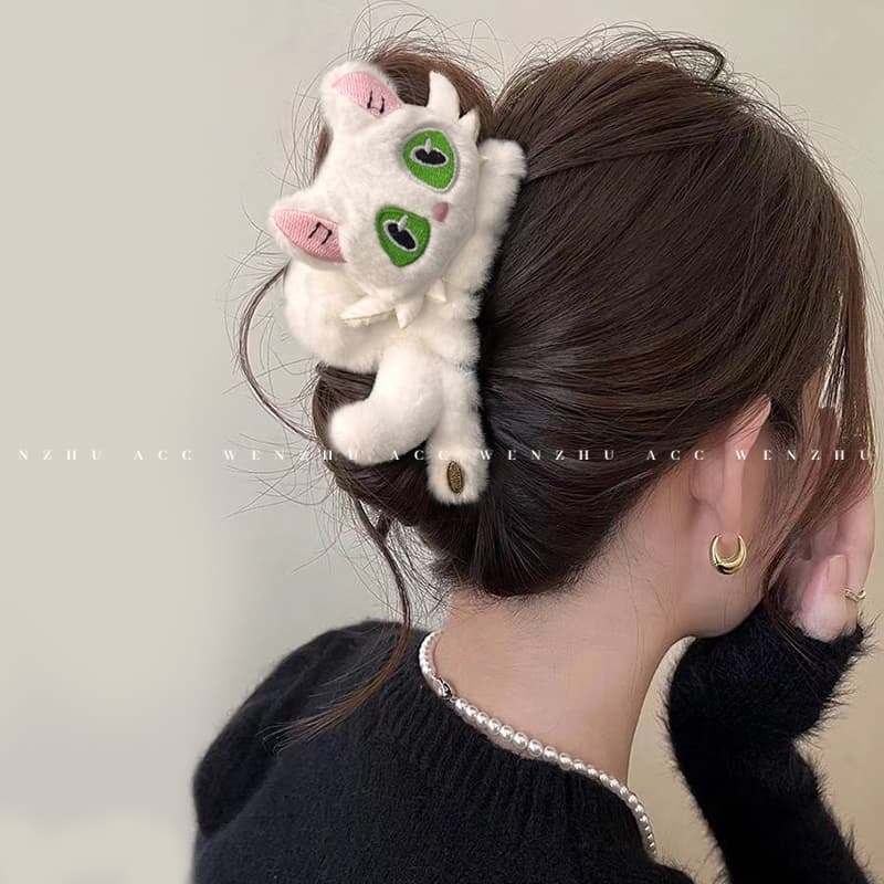 กิ๊บติดผมผ้ากำมะหยี่แมวดำ ดีไซน์น่ารัก กิ๊บหนีบผม แผ่นใหญ่สำหรับผู้หญิง กิ๊บฉลาม กิ๊บติดผม ที่คาดผมด รูปที่ 4