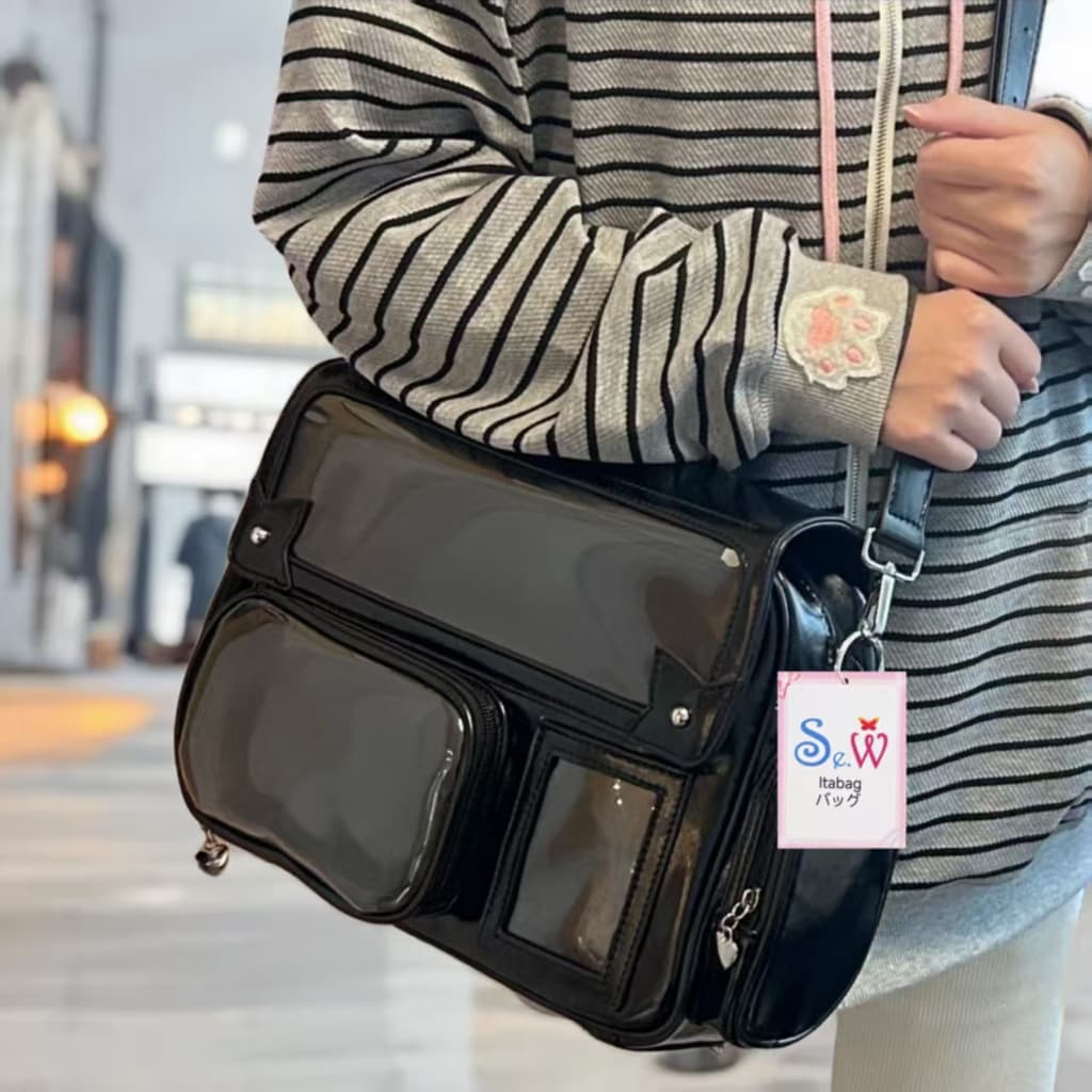 Se.W Itabag Women Bag Shoulder Bag Backpack PU Japanese Style คอนเสิร์ตซ่อนป้ายไฟปวดไหล่คู่กระเป๋าสวนสนุกปวดกระเป๋า กระเป๋าสะพายญี่ปุ่นความจุขนาดใหญ่กระเป๋าปวดไหล่เดียวกระเป๋าตุ๊กตา รูปที่ 4