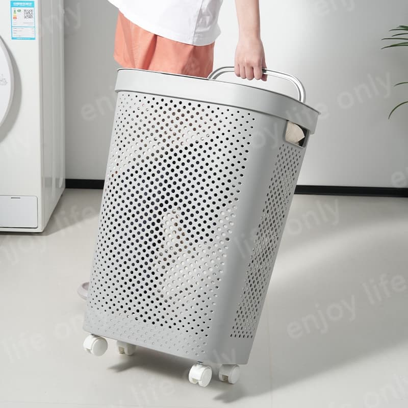 45L/55Lตะกร้าใส่ผ้า ตะกร้าอเนกประสงค์ จัดเก็บเสื้อผ้า ระบายอากาศได้ laundry basket ขนาดใหญ่ สีขาว รูปที่ 3