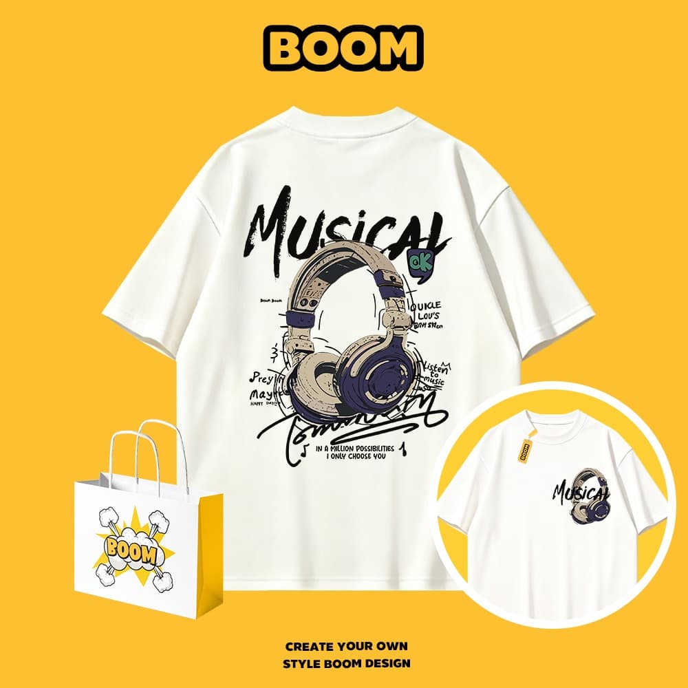 BOOM เสื้อยืดผู้ชาย cotton 100% แขนสั้น ลายแบรนด์เนมสุดเท่ Oversize ระบายอากาศดี สไตล์เกาหลี เหมาะสำหรับเยาวชน รูปที่ 1