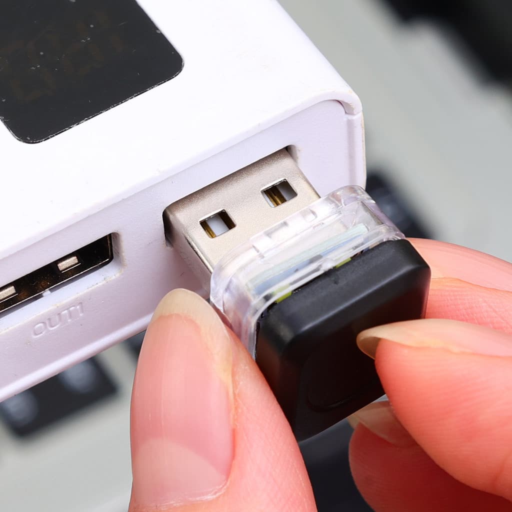 โคมไฟ LED USB ไร้สาย ขนาดเล็ก ควบคุมด้วยเสียง สําหรับติดตกแต่งภายในรถยนต์ รูปที่ 4