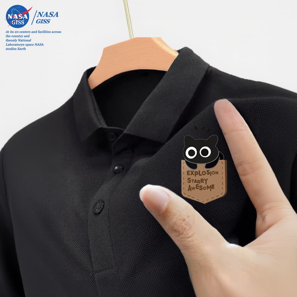 NASA เสื้อโปโล ผู้ชายผู้หญิง ทรงสวย summer POLO แมวพ็อกเก็ต พิมพ์ลาย ผ้าเย็นใส่สบายโพลีเอสเตอร์ ระบายอากาศ รูปที่ 1